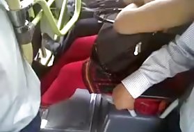 マディソンは空中で彼女の足で最高に見える