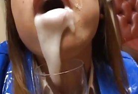 カムの熱い十代はそれを得るのを待つことができない