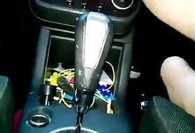 彼女の上司を責めるAmirah大暴れ