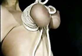 ホットなMILFのための厄介なcumfeast