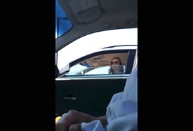 それに行くBitchy MILFs